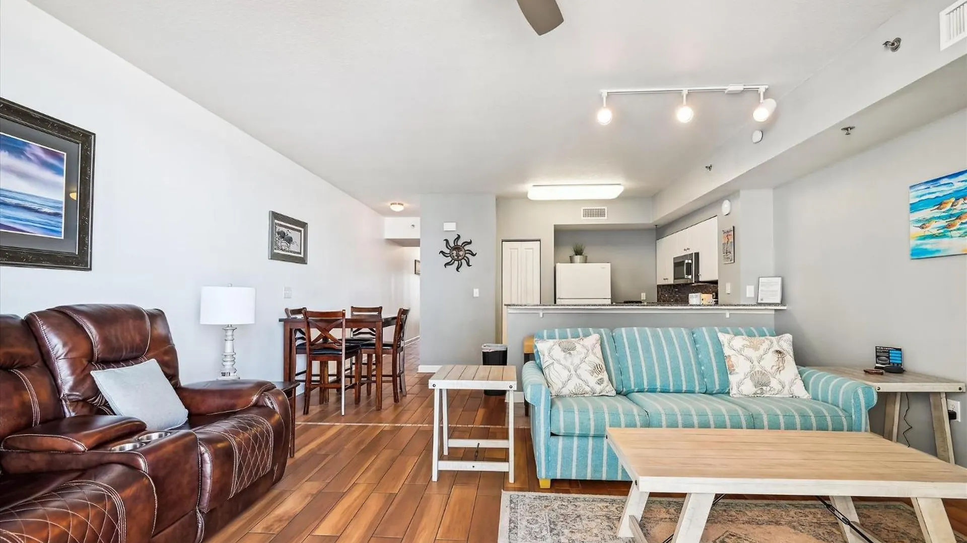 Apartment Shores Of Panama 726 - 1Bdbunks, Sleeps 6, Sunset View! Reserved Parking Space! Free Fun! Condo Panama City Beach United States